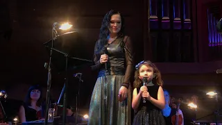 Tarja & Naomi Turunen - Deck the Halls (Moscow, 22.12.2018)