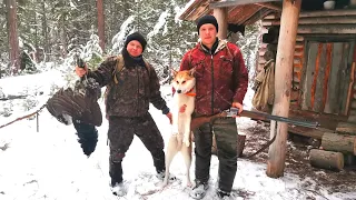 ПРОВЕРКА ТАЁЖНЫХ СНАСТЕЙ НА СОБОЛЯ. ЖАРИМ ДРАНИКИ В ЗИМОВЬЕ. ОТДЫХ ПО-СИБИРСКИ.