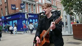 David Adderley Live Cover of Shallow with a bit of rap from Grafton Street Dublin