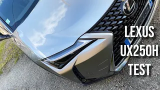 Essai Lexus UX250h 2023