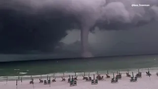 Giant waterspout stuns early risers in Destin