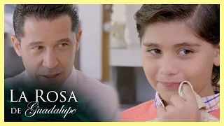 Facundo se comporta como una señorita según su padre  | La rosa de Guadalupe 1/4 | Jugar con muñecas