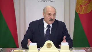 Лукашенко А.Г.: Анекдот про Жириновского и вирус! Приходит Володя домой и говорит жене...