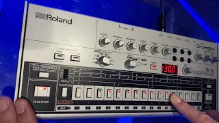 Roland TR-06 (Techno & House) (No Talking)