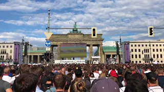 FANS ZONE BERLIN GERMANY VS KOREA GOOL KOREA ELIMANACION DE ALEMANIA MUNDIAL DE RUSIA 2018 FAN ZONE