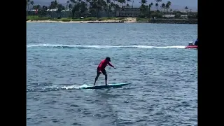 Dave Kalama is the first to catch a Bump without Paddling!