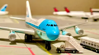 A Day In The Life: Honolulu Based Model Airport