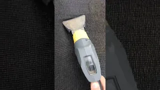 Cleaning sofa with Karcher Puzzi