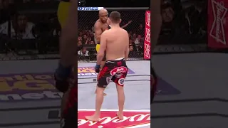 Nick Diaz Trolling Anderson Silva in a fight| #shorts #ufc #nickdiaz #funny #thuglife