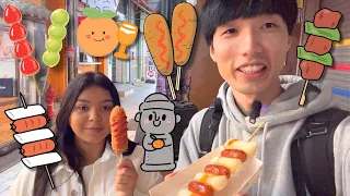 Let's try STREET FOOD at a traditional market in Jeju Island, Korea.