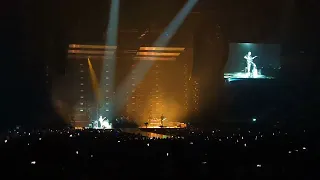 Muse - Stockholm Syndrome (intro). Live from the O2 London