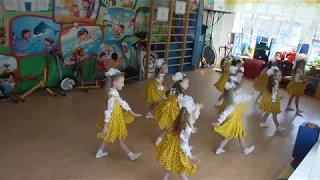 Детский  сад №4 танец Веснушки, руководитель-Т.В. Долинина-Седых