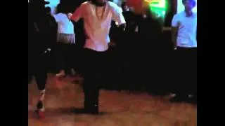 Chris Brown Dancing At His Skate Party [28/06/14]