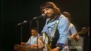 WAYLON JENNINGS - THE TAKER / WE HAD IT ALL (Live In TX 1975)