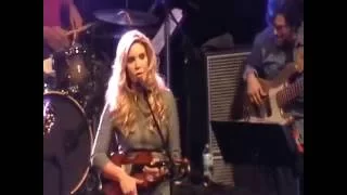 JameyJohnson/AlisonKrauss "WhenU SayNothing" @XmasJam2016