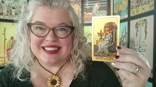 Monday Card: Queen of Cups