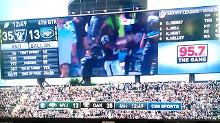 Marshawn Lynch Going Dumb at Raiders game (E-40 Tell Me When To Go mixed)