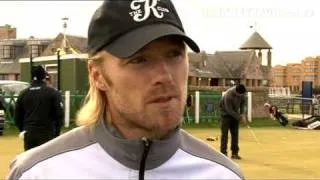 ronan keating playing golf