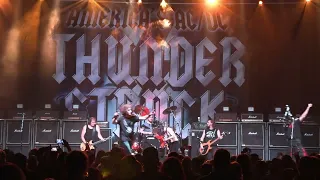 Thunderstruck: America's AC/DC Tribute - It's A Long Way To The Top (Live from Oshkosh Arena)