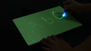 Fluorescent Drawing Board,Children's Drawing Toy,Kids Graffiti Drawing Board