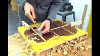 Heeres Spanish Guitar Making Course (10): The back (II)