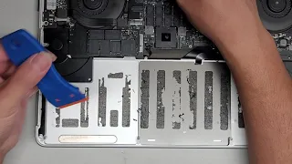 15" inch Retina MacBook Pro A1398 2012 Battery Replacement Repair