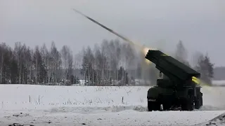 Rus ordusu topçu atış tatbikatı gerçekleştirdi