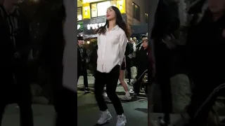 2018.11.24 4K직캠HD 홍대걷고싶은거리 버스킹 혼성댄스팀 템테이션(7)