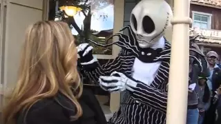 Jack and Sally Brave the Crowds