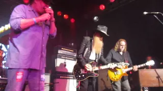 Wall Street Rocks - Sharp Dressed Man (Billy Gibbons and Warren Haynes)