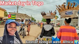 Market day in Togo 🇹🇬 West Africa. This is how much food $20 can get you in Togo 🇹🇬