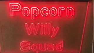 Popcorn Sqaud signature of the look so cool!!