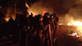Штурм Майдана Ночь - "Пливе кача" неофіційний кліп