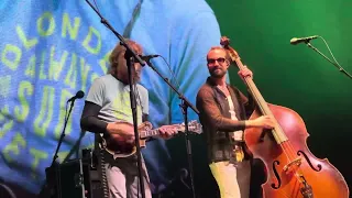 Billy Strings & Sam Bush - Eight More Miles To Louisville (Bridgestone Arena, Nashville, TN 2/24/24)