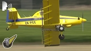 Awesome Air Tractor 402 Aerial Spraying Display