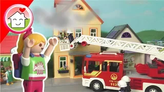Playmobil Feuerwehr Film - Frau Bader in Gefahr  - Familie Hauser Feuerwehrmann Kinderfilm