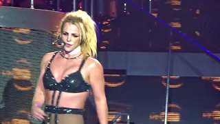 Britney Spears - FREAKSHOW / DO SOMETHIN - Concert Paris France - 28 Août 2018