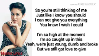 Young dumb and broke - Khalid - KINA GRANNIS COVER ( Lyrics )