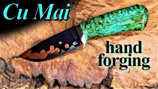 Knifemaking - Hand forging a special Cu Mai knife - programming steel pt.2