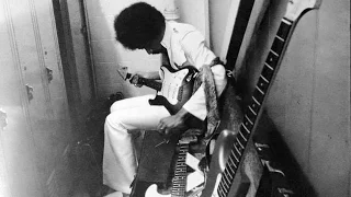 Jimi Hendrix - Singer Bowl New York 1968 - Hey Joe