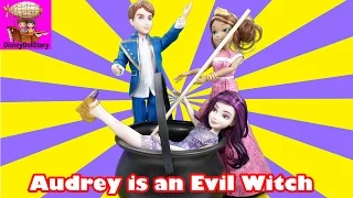 Audrey is an Evil Witch - Part 15 - Descendants Mal and Genie Magic Disney