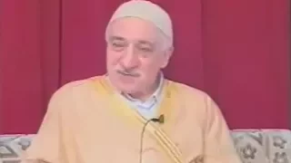 Gülen'in din istismarı