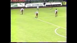 18-year-old right-back Zidane at Cannes