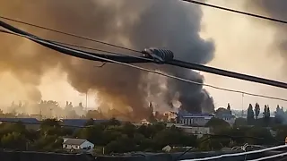 Донецьк. Палає район залізничного вокзалу в тимчасово окупованому Донецьку