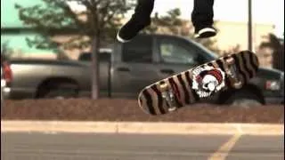 Skateboard Flat ground tricks (1000 fps slow motion)