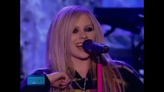 Avril Lavigne 'Girlfriend'