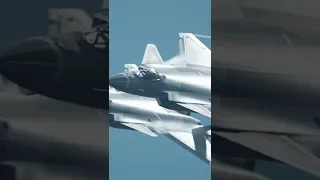 China's Insane New Fighter Jet Shocked The World 😱