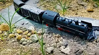 Rail king train sets, Steam train derailment