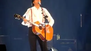 Paul McCartney "Yesterday" Live Vancouver Nov.25 2012 videoed by Rock Voodoo