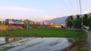 Tàu hàng AH2 - Đường Sắt Việt Nam- VietNam railways